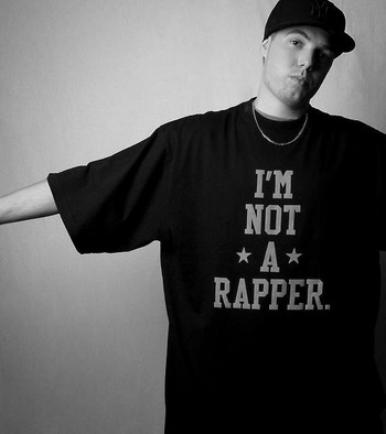 Neither a rapper, nor a criminal